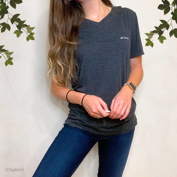Columbia Tops - Columbia V Neck Dark Gray Stretch Cotton T Shirt M